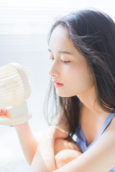 隔壁的妻子